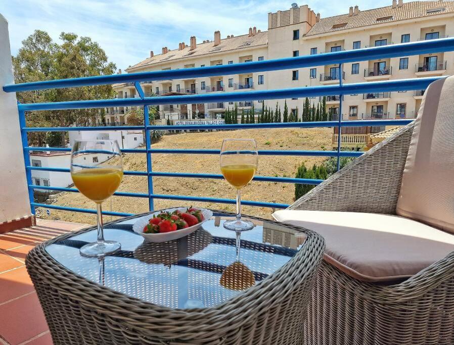 Ferienwohnung Acogedor Piso Con Terraza Y Parking! Benalmádena Exterior foto