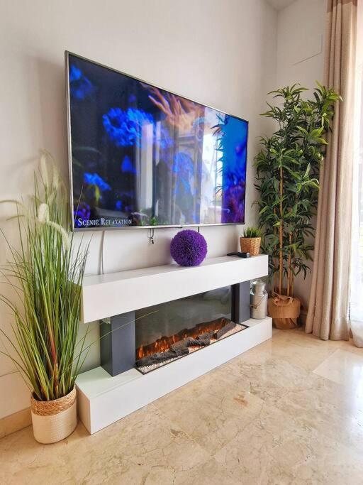 Ferienwohnung Acogedor Piso Con Terraza Y Parking! Benalmádena Exterior foto
