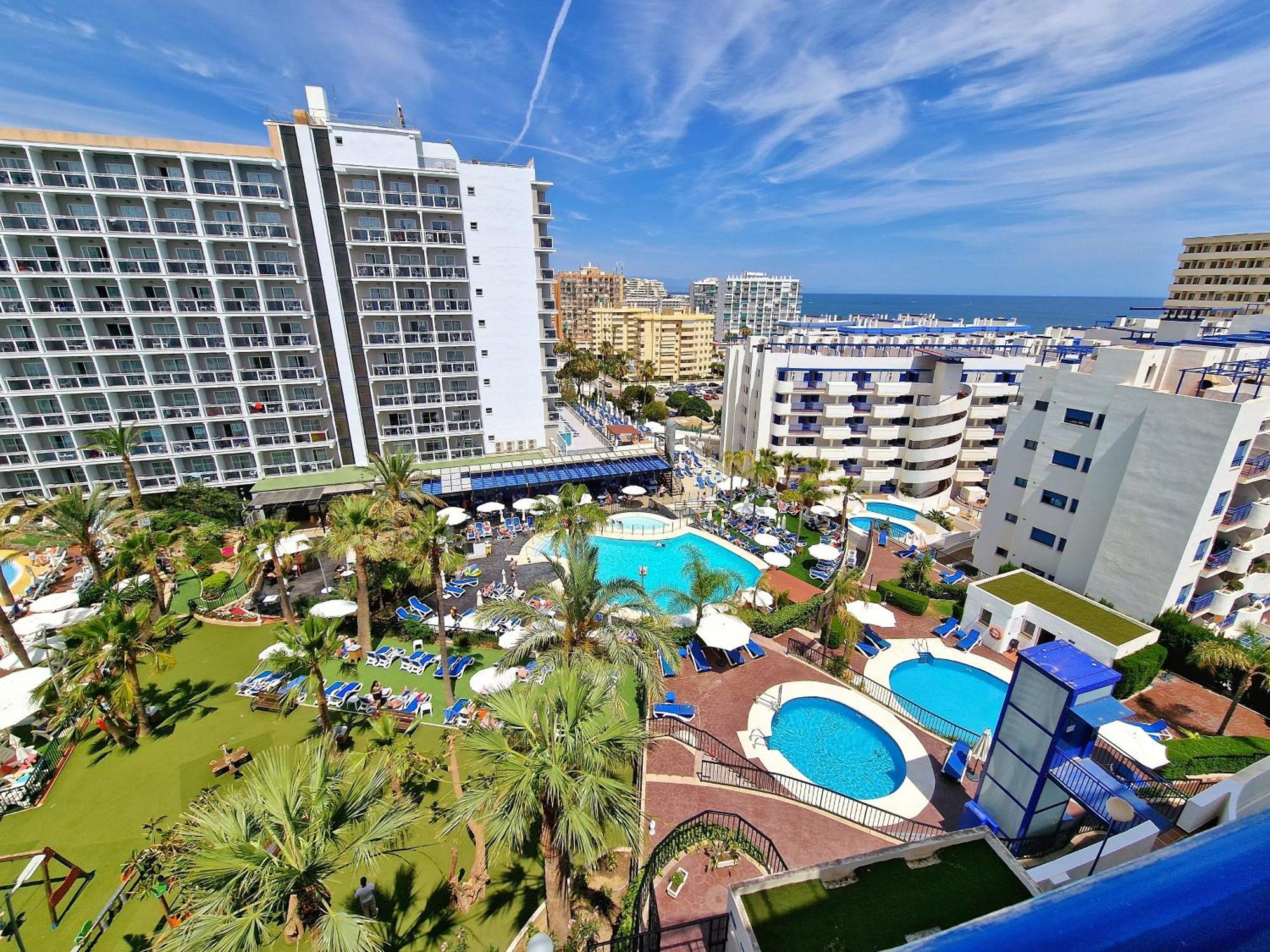 Ferienwohnung Acogedor Piso Con Terraza Y Parking! Benalmádena Exterior foto
